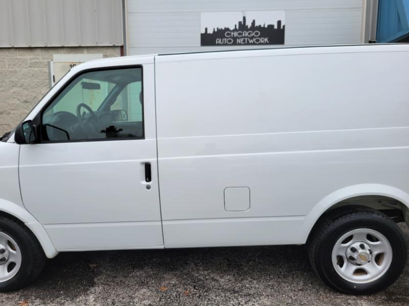 Chevrolet Astro Cargo Van 2WD 2005
