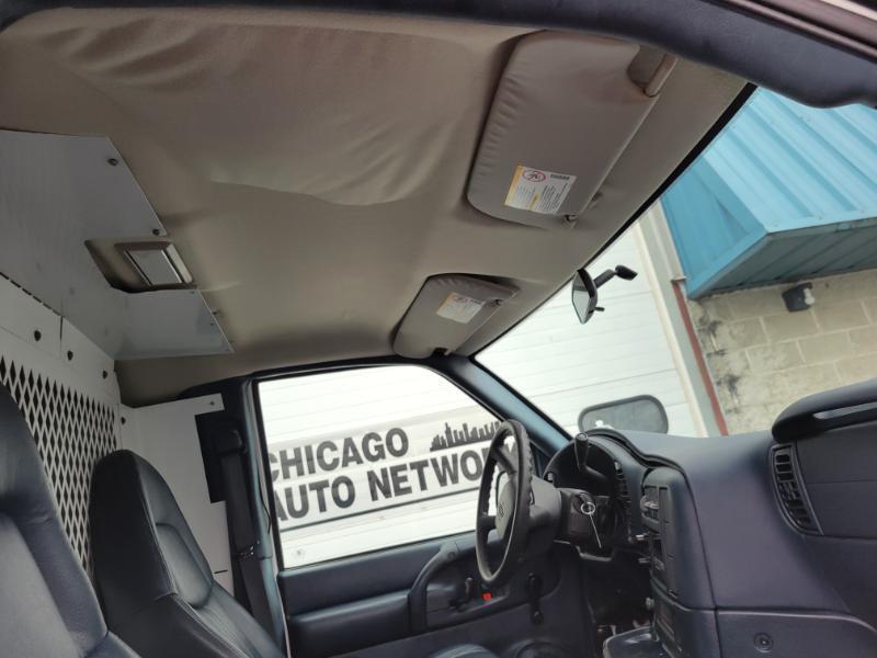 Chevrolet Astro Cargo Van 2WD 2005