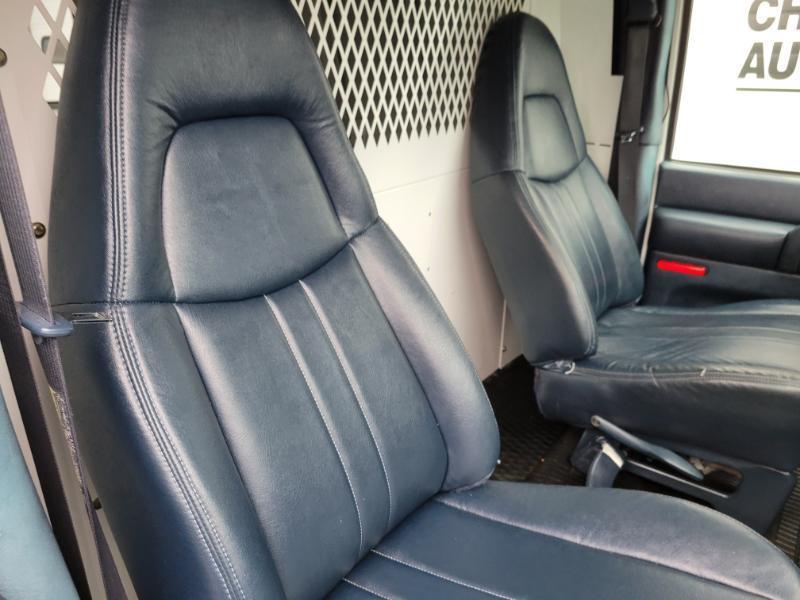 Chevrolet Astro Cargo Van 2WD 2005