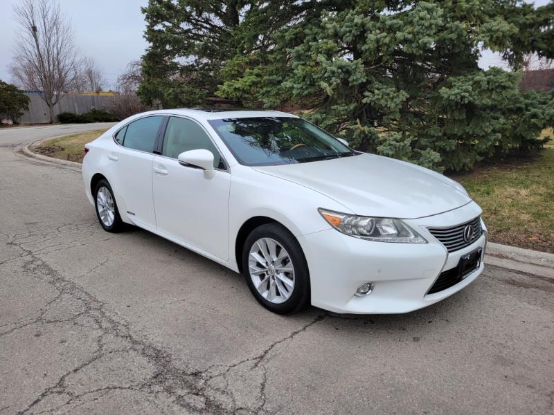 Lexus ES 300h Sedan 2015