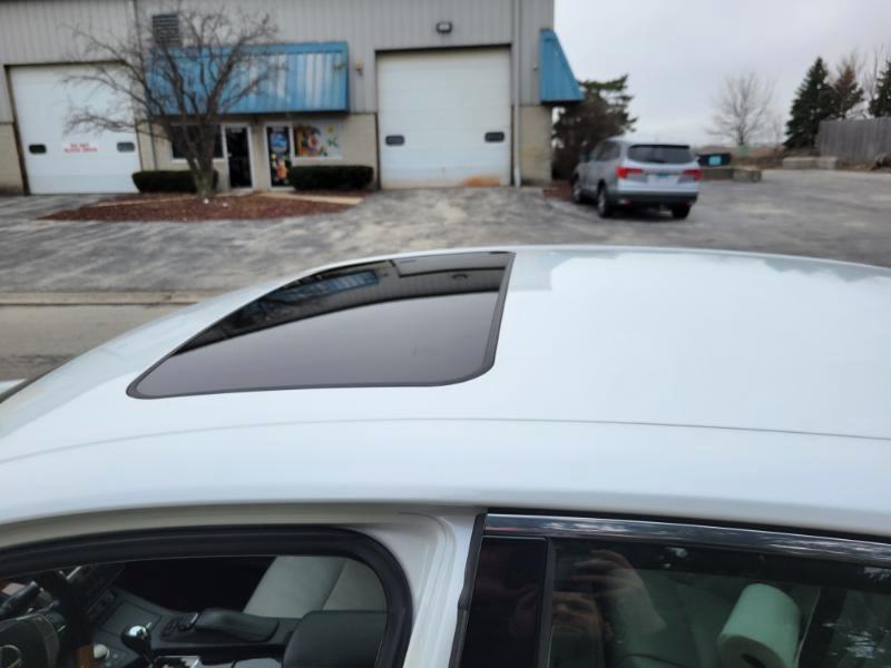 Lexus ES 300h Sedan 2015