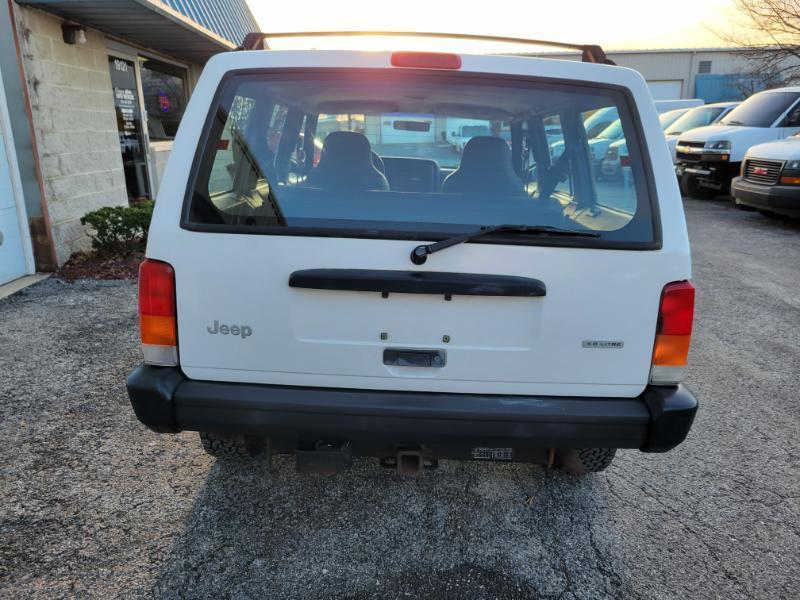 Jeep Cherokee SE 4-Door 4WD 2000