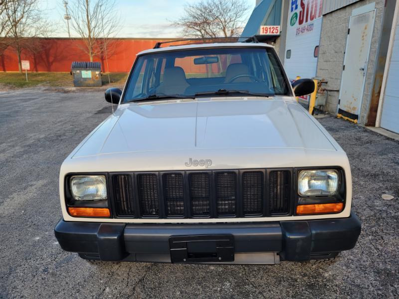 Jeep Cherokee SE 4-Door 4WD 2000