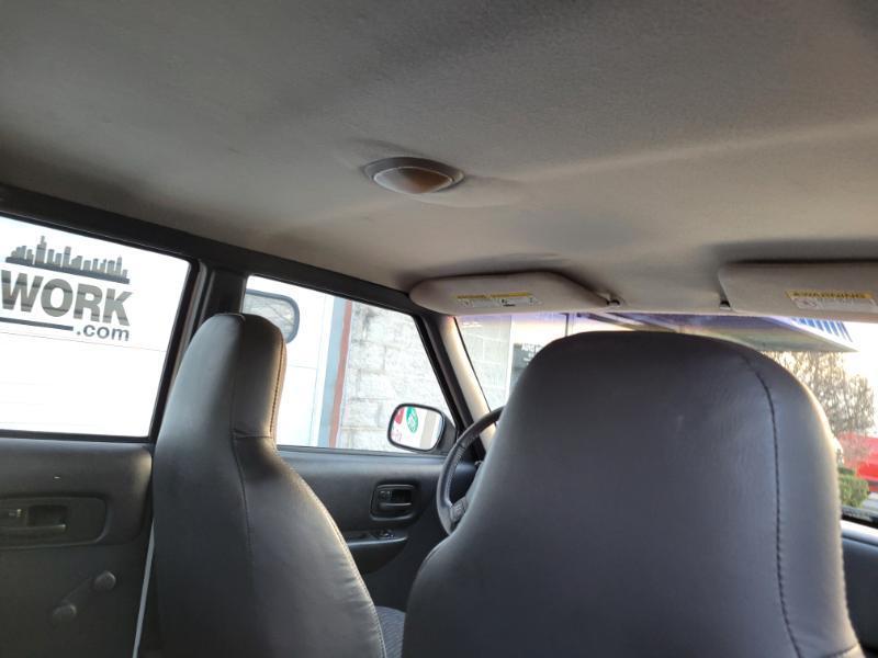 Jeep Cherokee SE 4-Door 4WD 2000