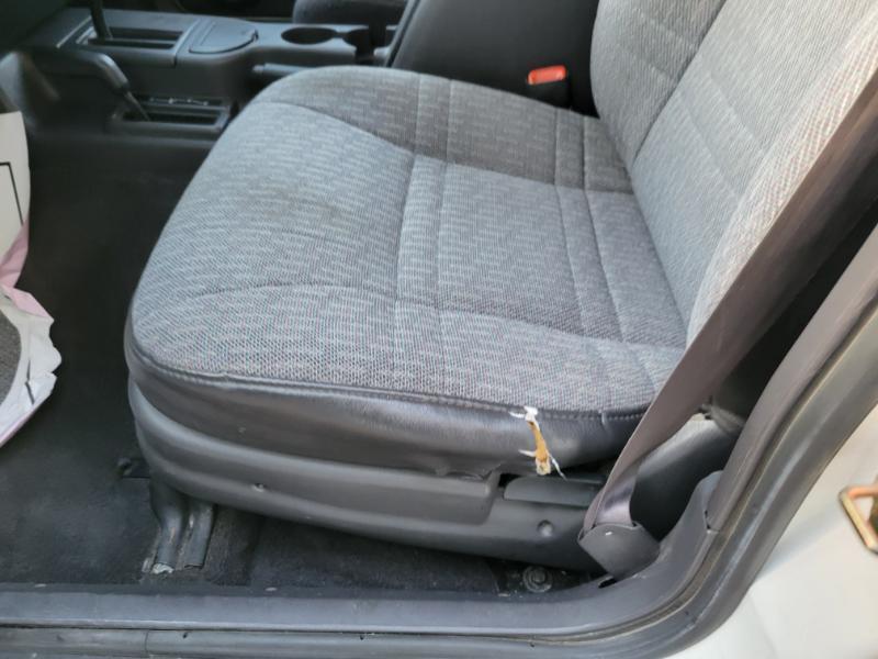 Jeep Cherokee SE 4-Door 4WD 2000