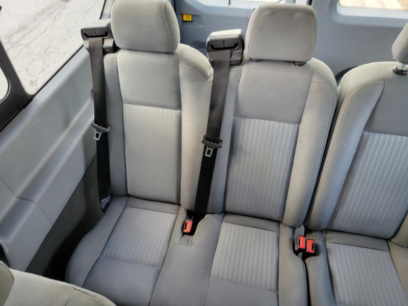 Ford Transit 350 Wagon HD High Roof XL Sliding Pass. 148 WB EL 2016