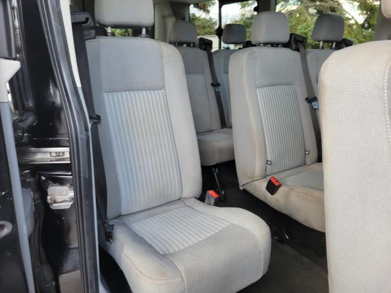Ford Transit 350 Wagon HD High Roof XL Sliding Pass. 148 WB EL 2016