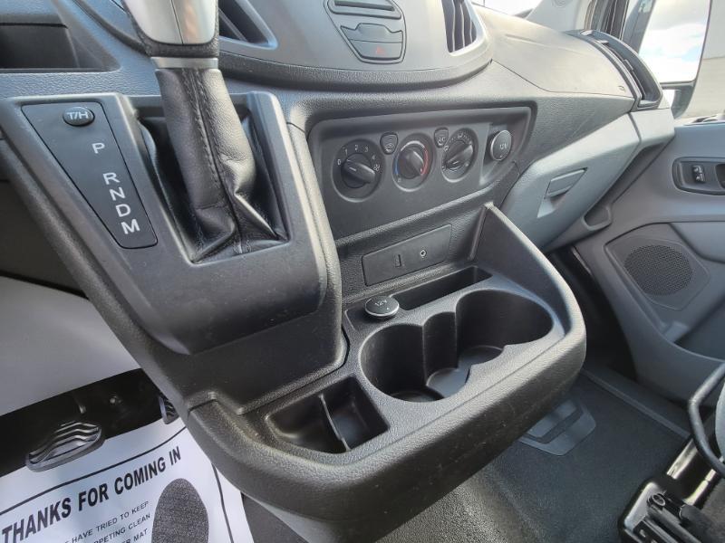 Ford Transit 350 Wagon HD High Roof XL Sliding Pass. 148 WB EL 2016