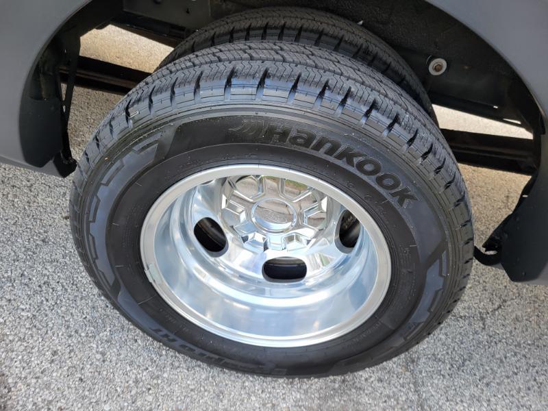 Ford Transit 350 Wagon HD High Roof XL Sliding Pass. 148 WB EL 2016