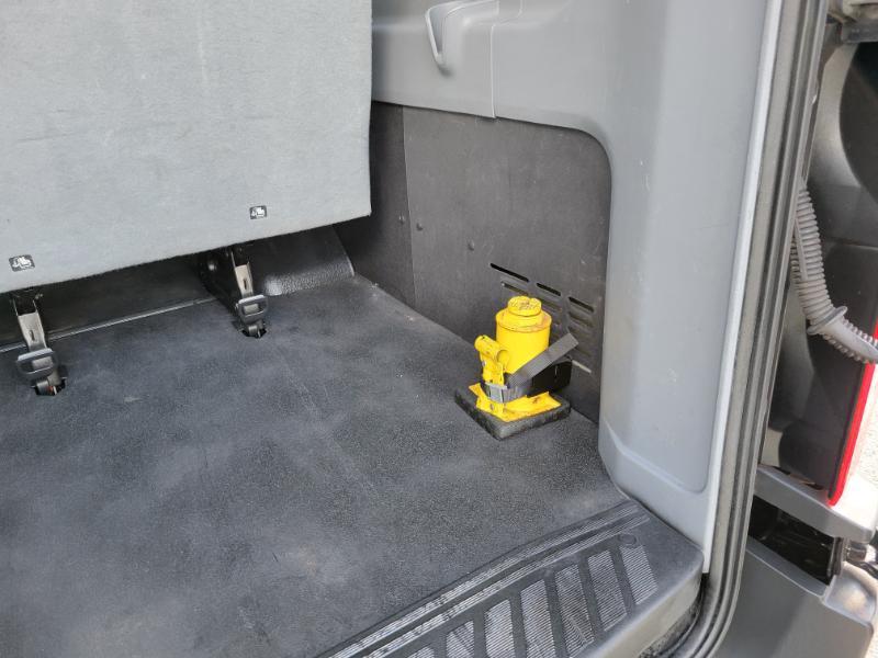 Ford Transit 350 Wagon HD High Roof XL Sliding Pass. 148 WB EL 2016