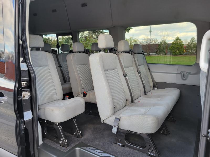 Ford Transit 350 Wagon HD High Roof XL Sliding Pass. 148 WB EL 2016