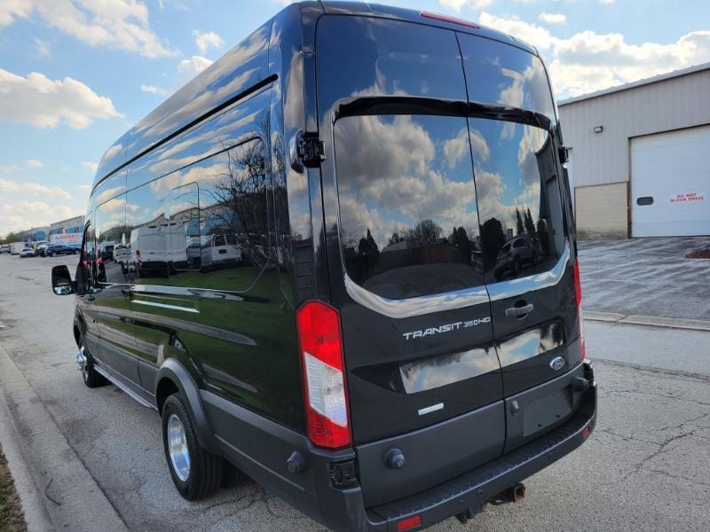 Ford Transit 350 Wagon HD High Roof XL Sliding Pass. 148 WB EL 2016