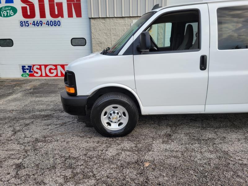Chevrolet Express LS 2500 2016