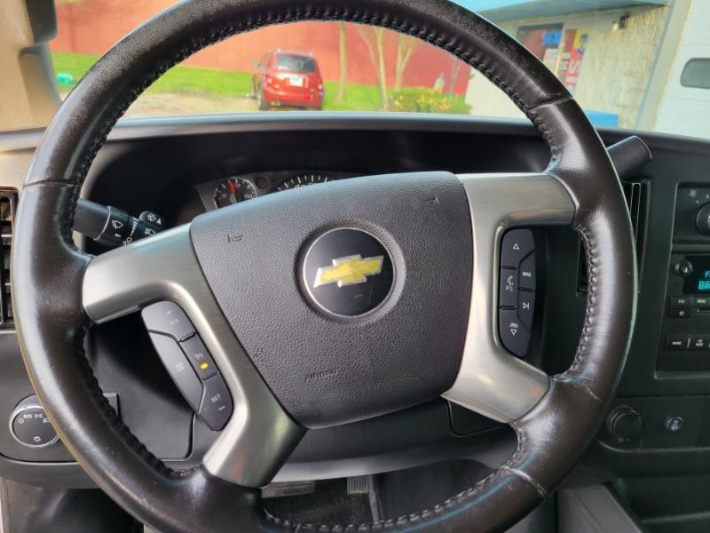 Chevrolet Express LS 2500 2016