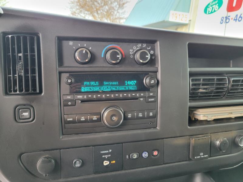 Chevrolet Express LS 2500 2016