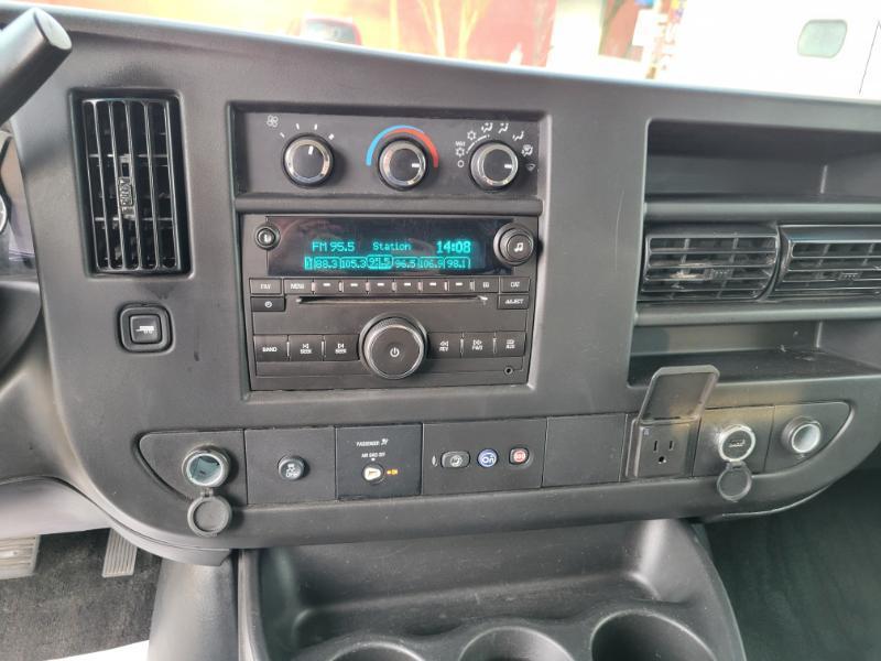 Chevrolet Express LS 2500 2016