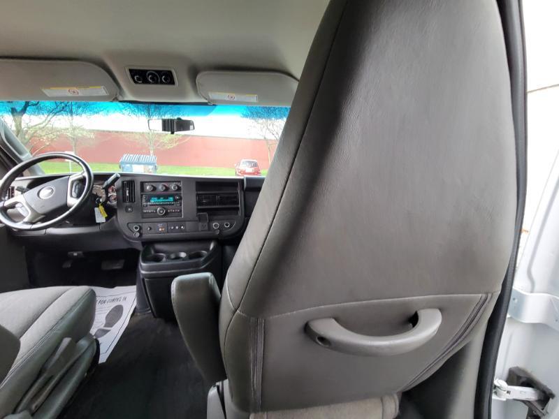 Chevrolet Express LS 2500 2016