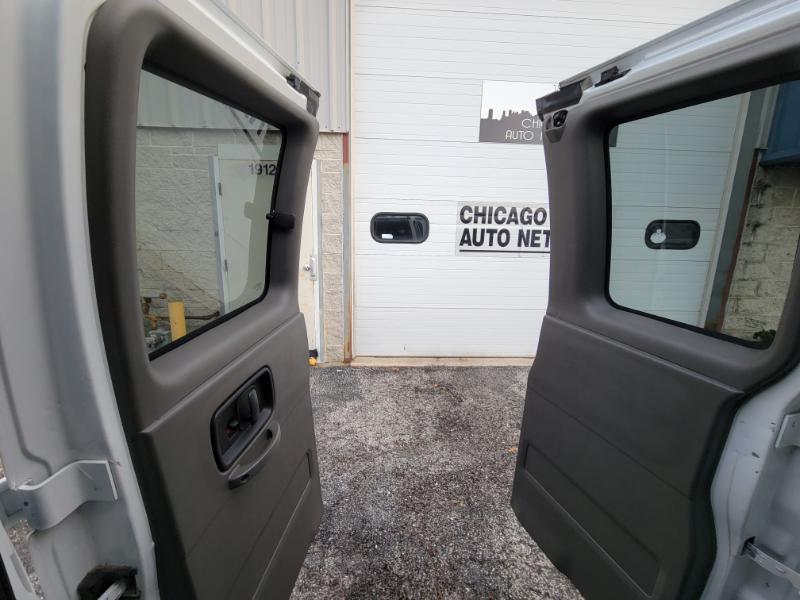 Chevrolet Express LS 2500 2016