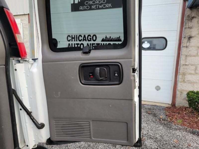 Chevrolet Express LS 2500 2016