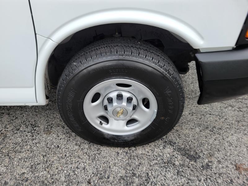 Chevrolet Express LS 2500 2016