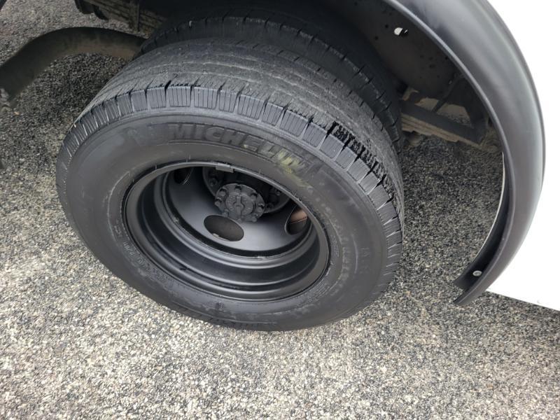 Ford Econoline E350 2016