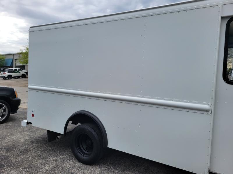 Ford Econoline E350 2016