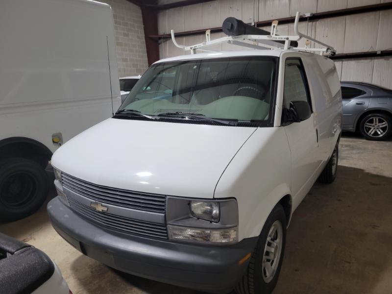 Chevrolet Astro Cargo Van 2WD 2005