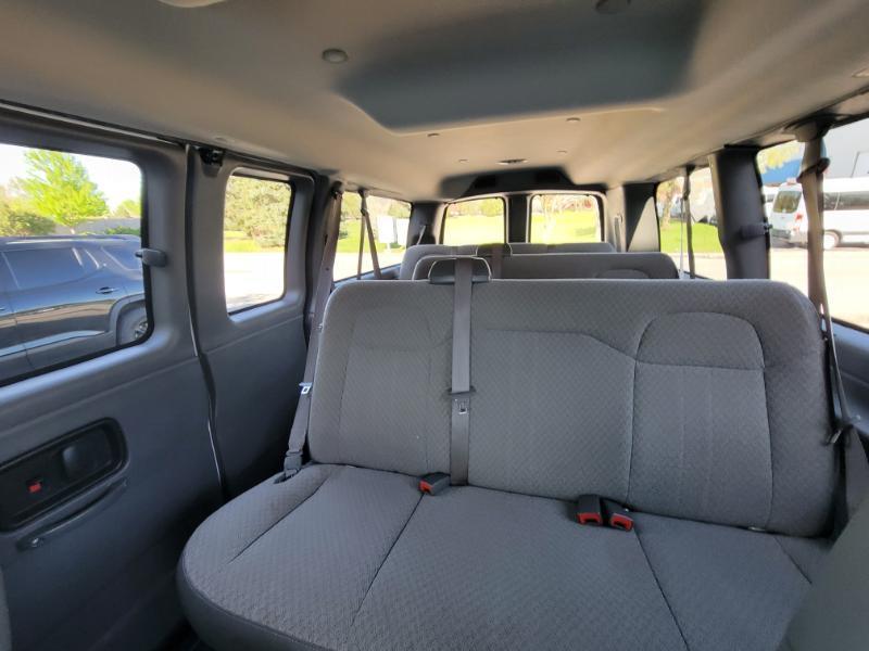 Chevrolet Express LS 3500 2018