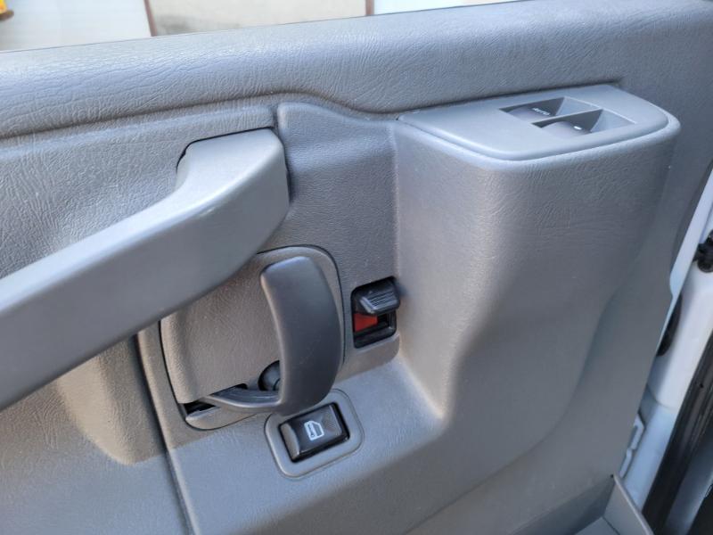 Chevrolet Express LS 3500 2018