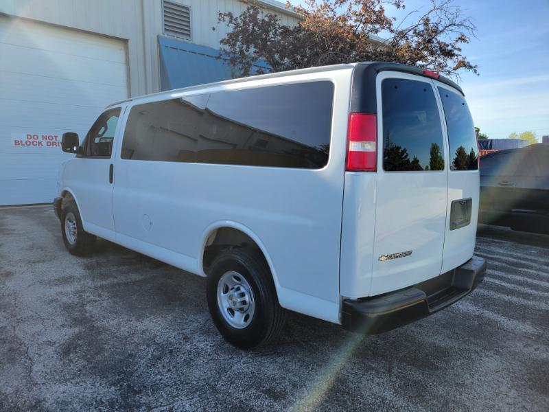 Chevrolet Express LS 3500 2018