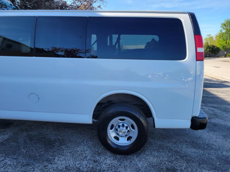 Chevrolet Express LS 3500 2018
