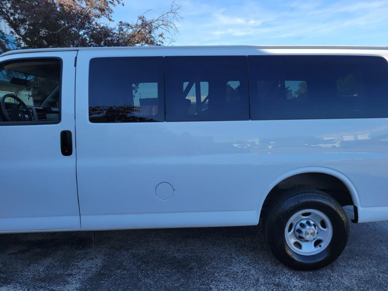 Chevrolet Express LS 3500 2018