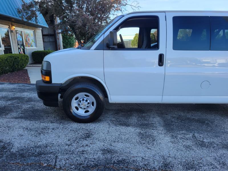 Chevrolet Express LS 3500 2018