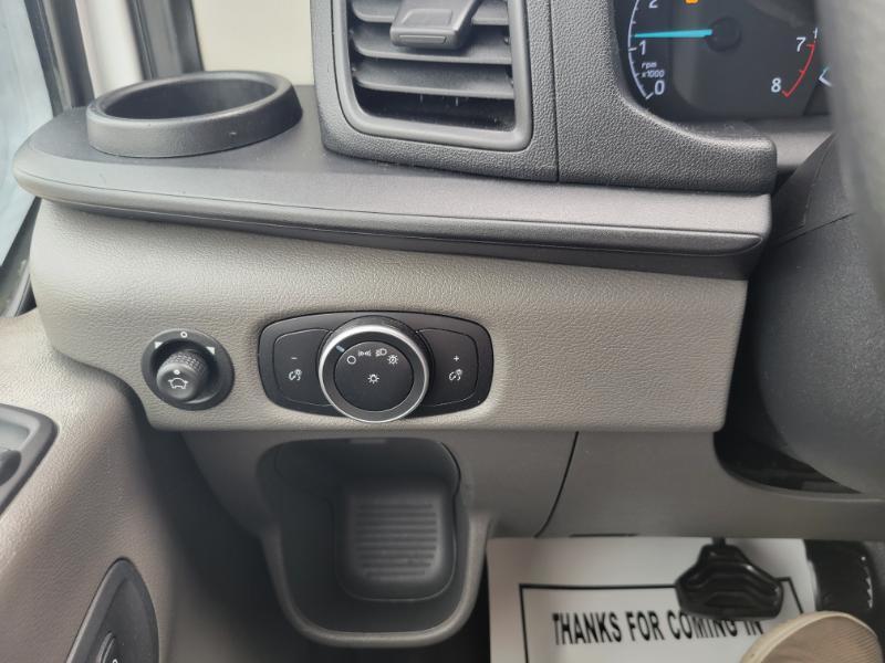 Ford Transit 250 Van High Roof w/Sliding Pass. 148-in. WB EL 2020