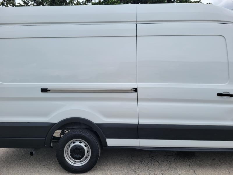 Ford Transit 250 Van High Roof w/Sliding Pass. 148-in. WB EL 2020