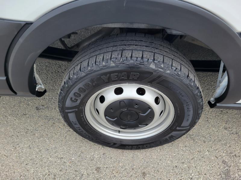 Ford Transit 250 Van High Roof w/Sliding Pass. 148-in. WB EL 2020