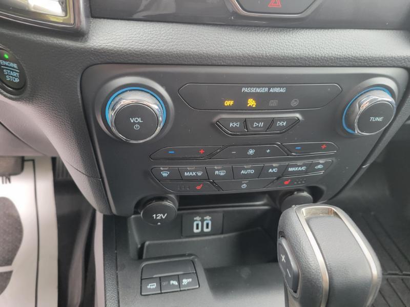 Ford Ranger Lariat SuperCrew 4WD 2023