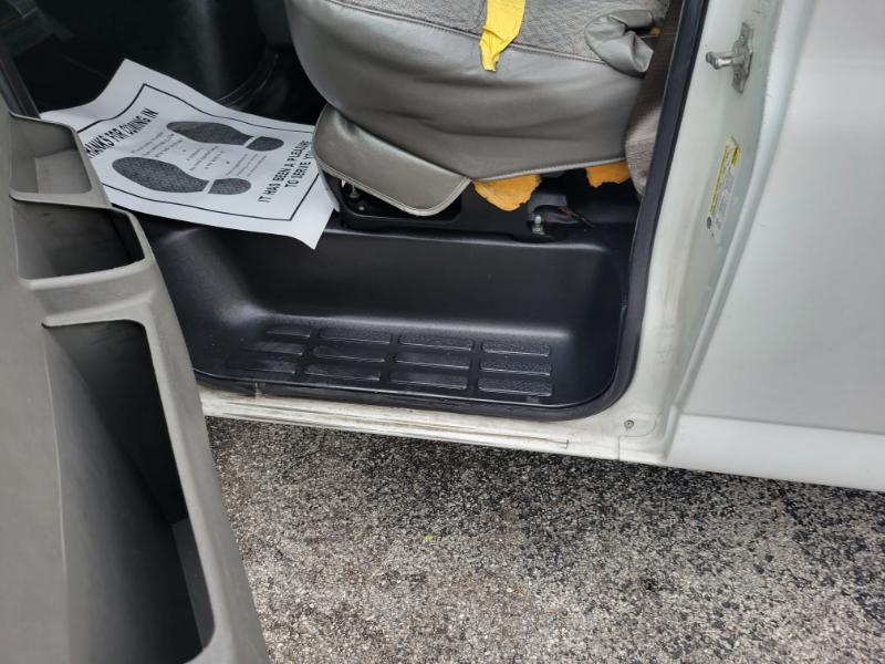 GMC Savana G3500 Cargo 2009