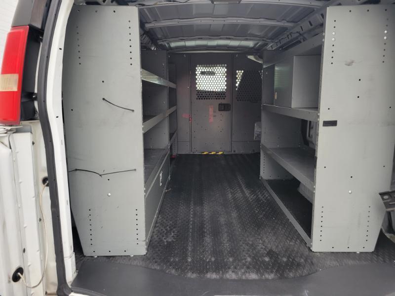 GMC Savana G3500 Cargo 2009