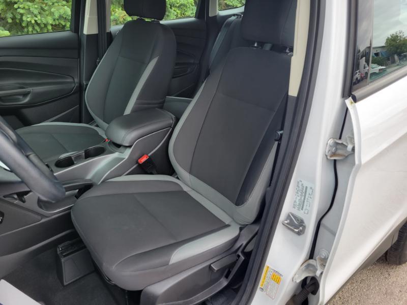 Ford Escape S FWD 2016