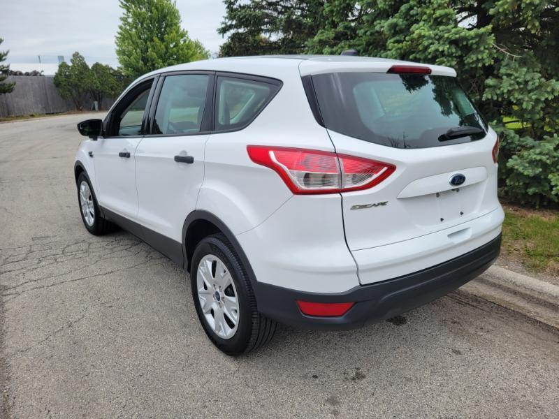 Ford Escape S FWD 2016