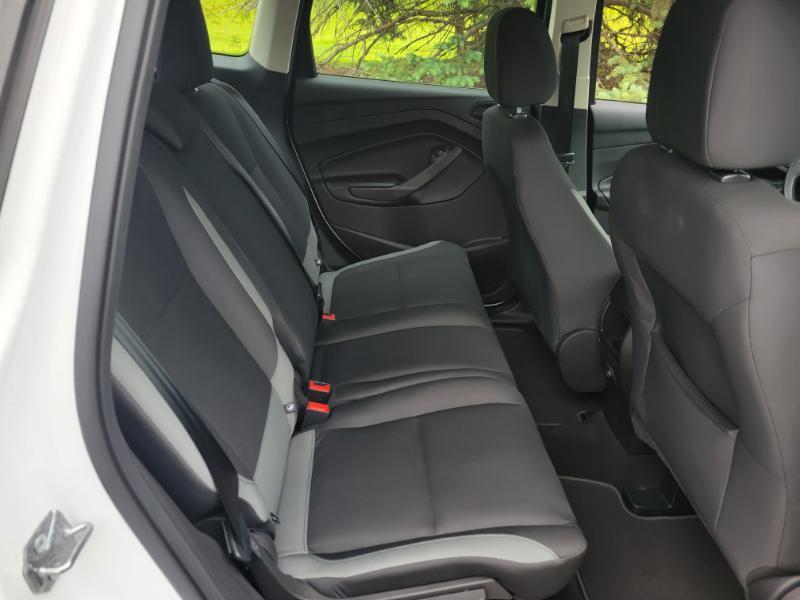Ford Escape S FWD 2016