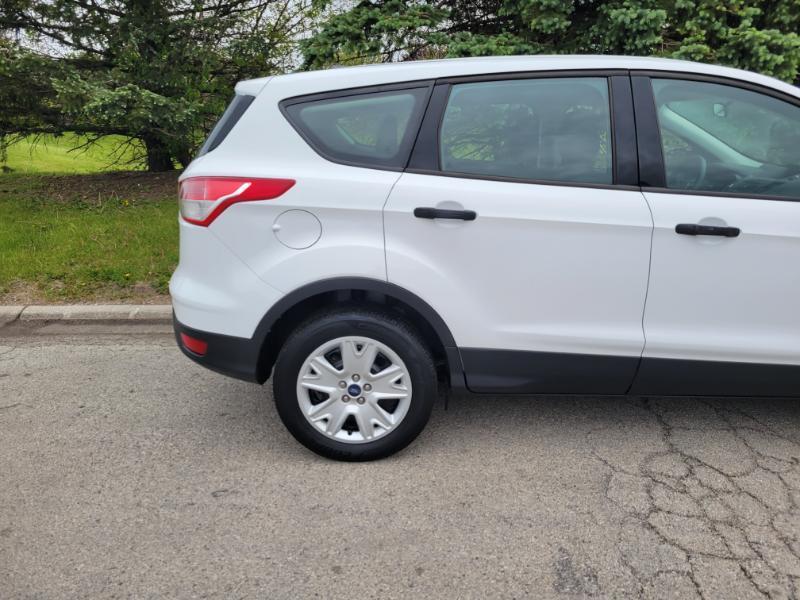 Ford Escape S FWD 2016