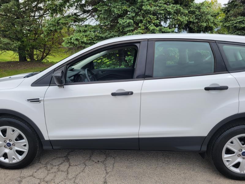 Ford Escape S FWD 2016