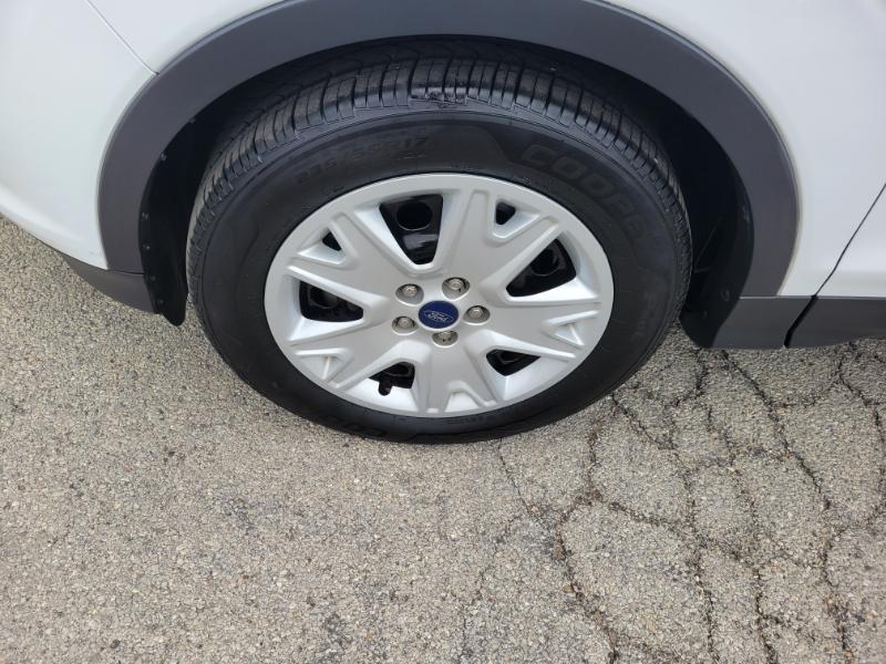 Ford Escape S FWD 2016