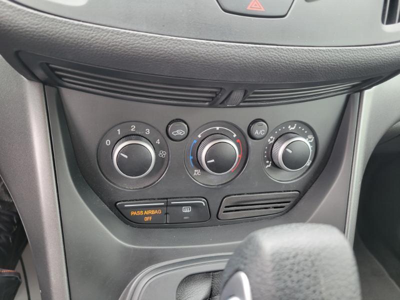 Ford Escape S FWD 2016