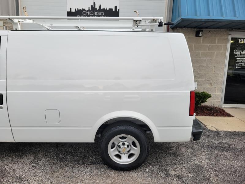 Chevrolet Astro Cargo Van 2WD 2005