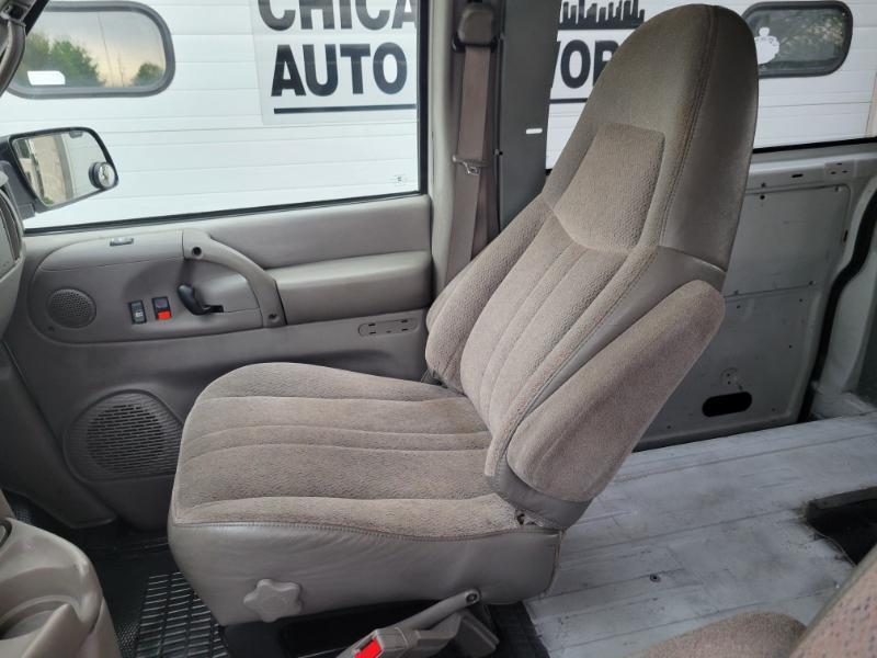 Chevrolet Astro Cargo Van 2WD 2005