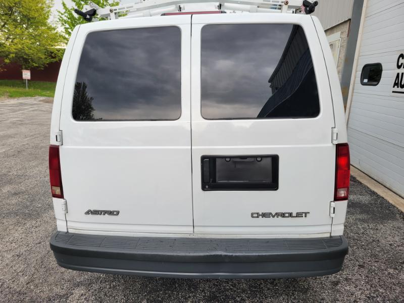 Chevrolet Astro Cargo Van 2WD 2005