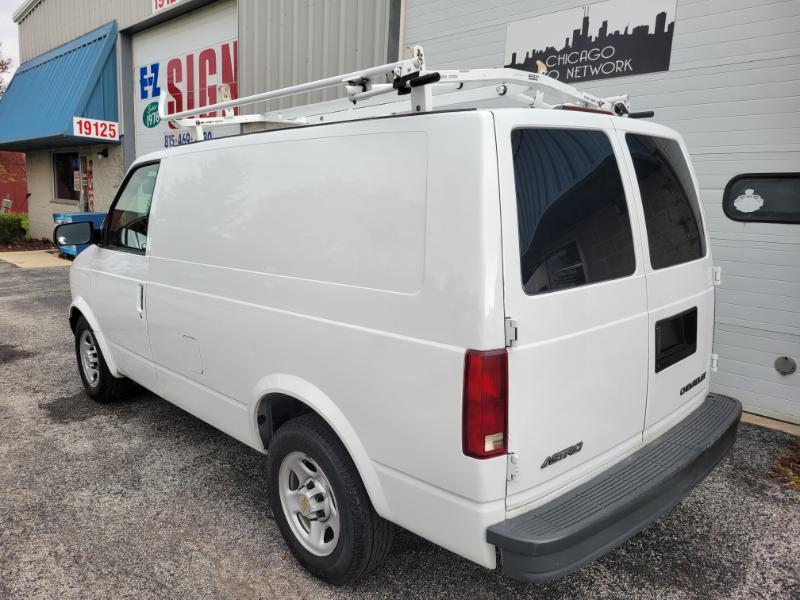 Chevrolet Astro Cargo Van 2WD 2005